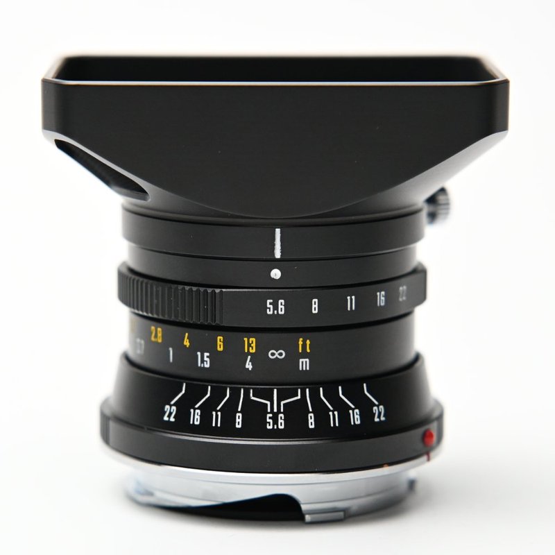 Zhongyi Mitakon 28mm f/5.6 - Leica M Noir